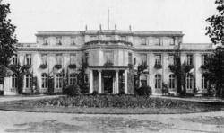 Vila ve Wannsee (Berlín), ve které 20. ledna 1942 Němci přijali rozhodnutí o provedení fyzické likvidace židovského národa. (GHWK)